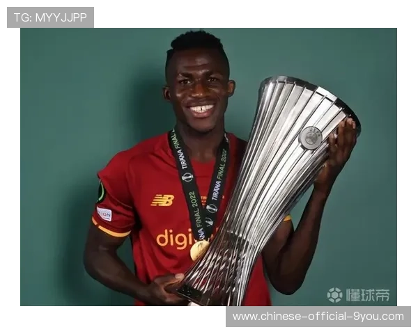 克雷莫内塞签下中卫卢佩尔托，后防深度获强化